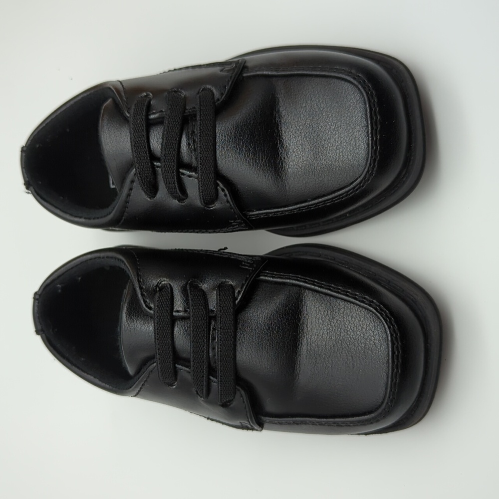 Max + Jake toddler boy dress shoe